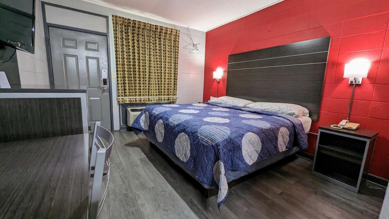 Sheridan Inn Bagian luar foto
